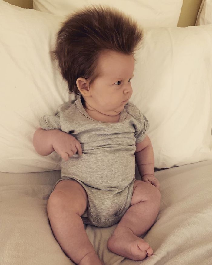现实版长发宝宝澳大利亚4个月大小男孩一头奢华发型超吸睛
